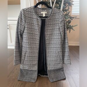 H&M Textured Weave Short Coat Size US 4 - With Pockets!